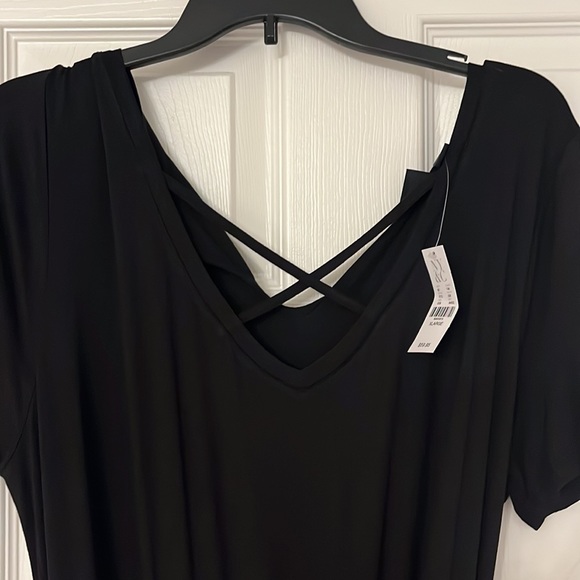 Black jumper- new with tags - Picture 2 of 4